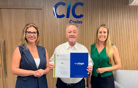 Entrega de certificado de marca RA CIC CAXIAS