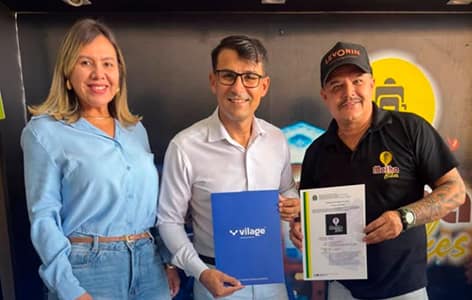 Entrega de certificado de marca Metha Bikes