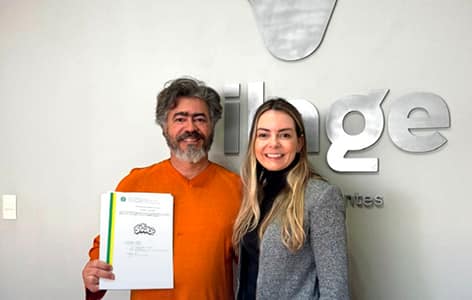 Entrega de certificado de marca STICKY
